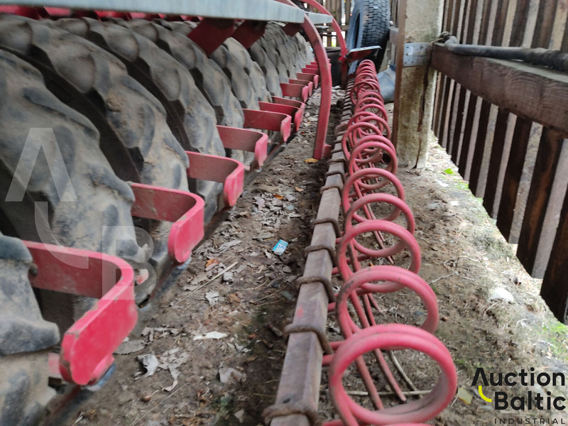Maquinaria de siembra Vaderstad Rapid400C: foto 13
