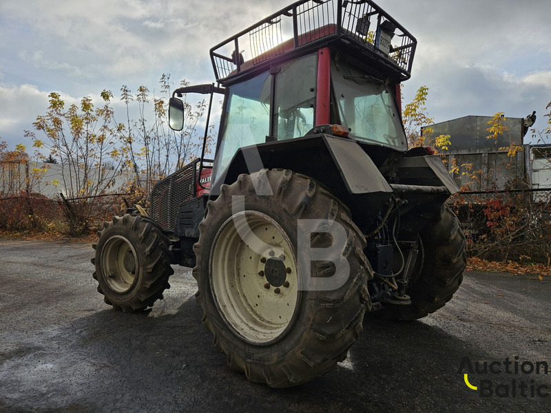 Valtra A 93H - Tractor: foto 3 Valtra A 93H - Tractor: foto 3