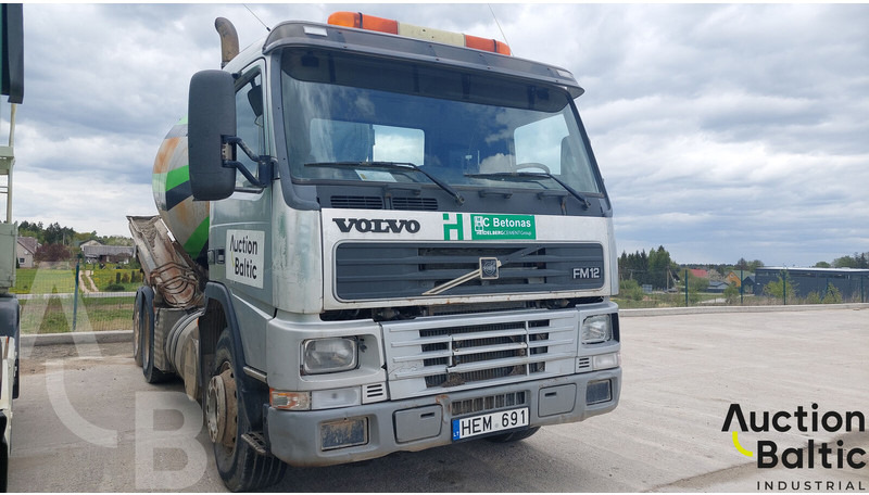 Volvo FM12 - Camión hormigonera: foto 2 Volvo FM12 - Camión hormigonera: foto 2