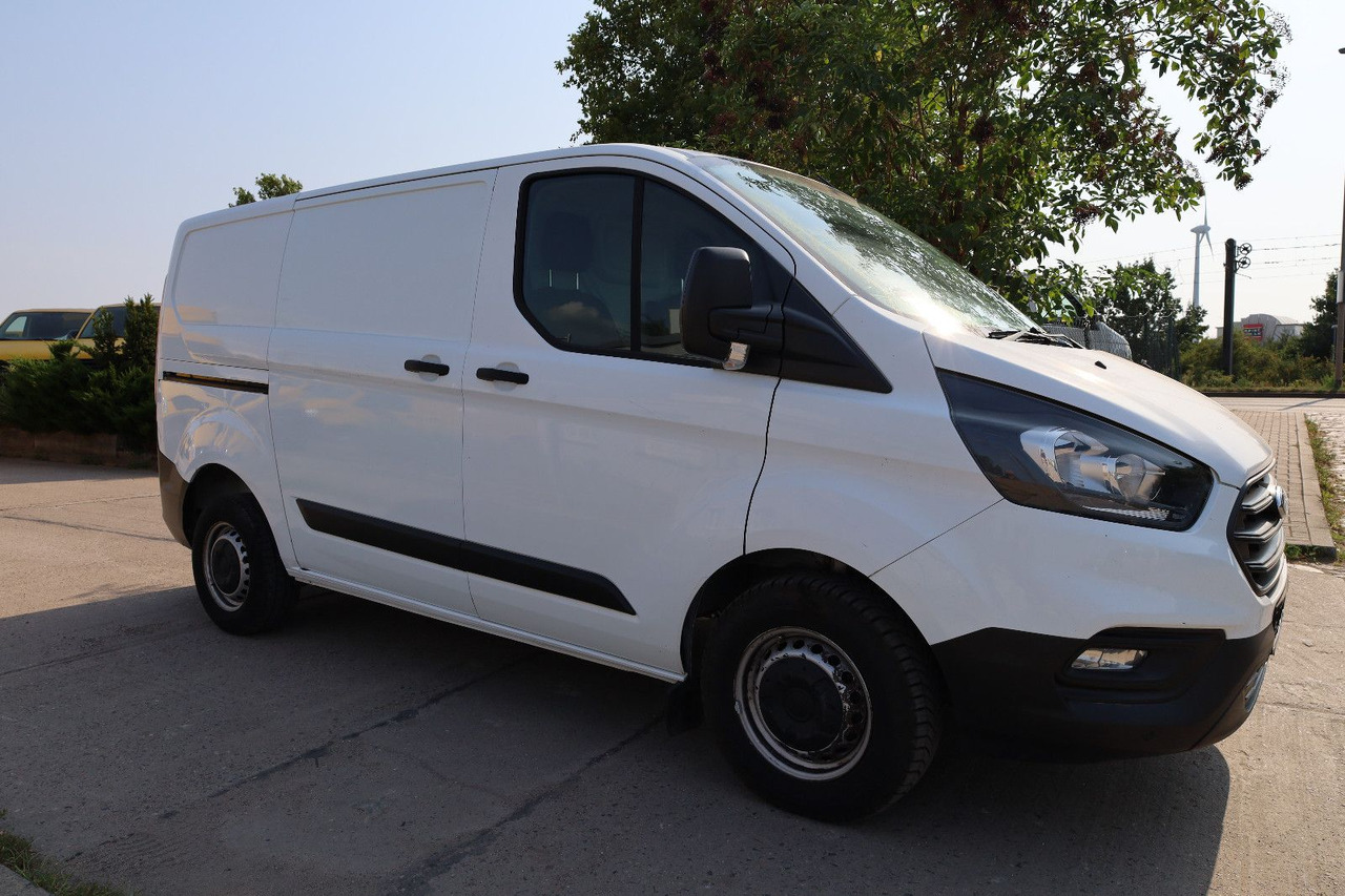Ford Transit Custom Kasten 280 L1 - Furgoneta pequeña: foto 1 Ford Transit Custom Kasten 280 L1 - Furgoneta pequeña: foto 1