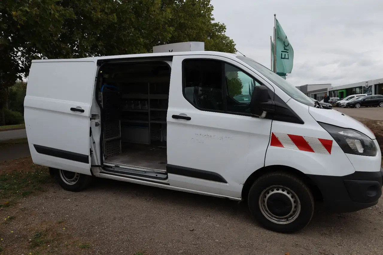 Ford Transit Custom Kasten/Flügeltüren - Furgón: foto 3 Ford Transit Custom Kasten/Flügeltüren - Furgón: foto 3