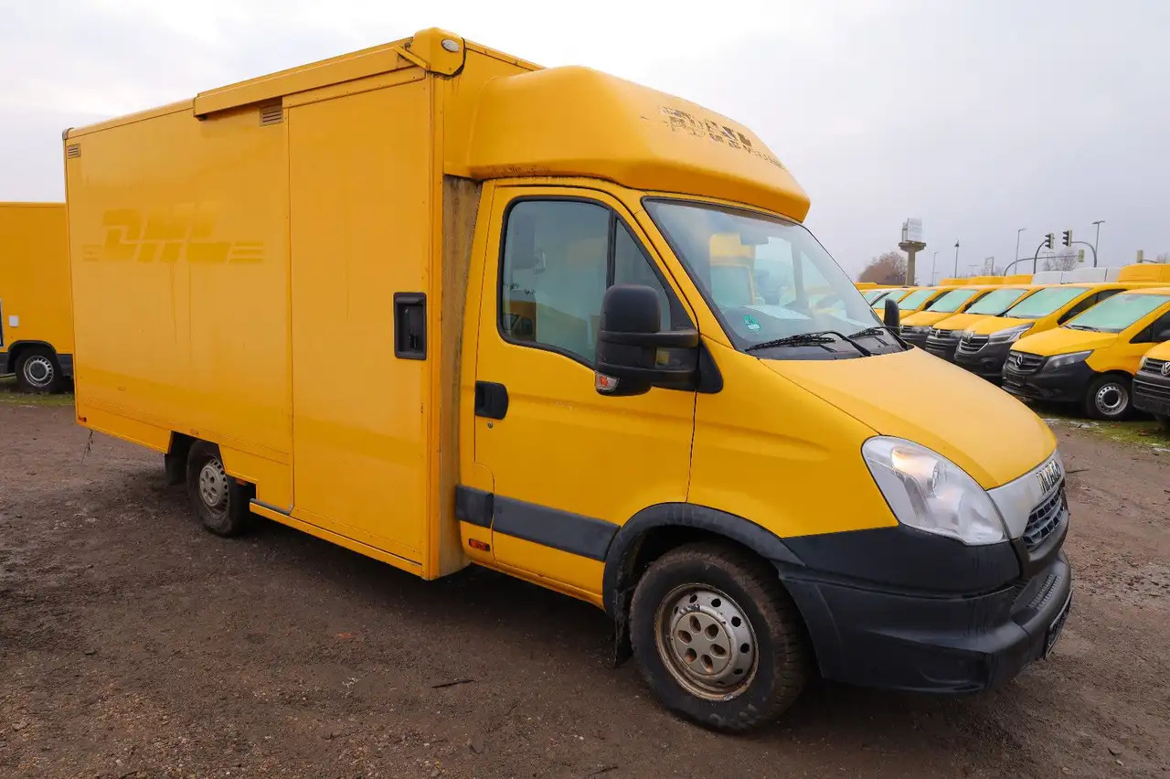 Iveco Daily/ Regalsystem/Luftfeder/1. Hand - Furgoneta caja cerrada: foto 1 Iveco Daily/ Regalsystem/Luftfeder/1. Hand - Furgoneta caja cerrada: foto 1
