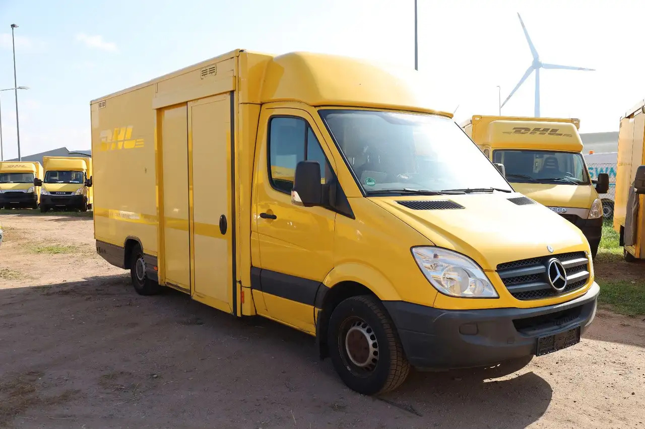 Mercedes-Benz Sprinter II Pritsche/ Koffer/Regalsystem - Furgoneta caja cerrada: foto 2 Mercedes-Benz Sprinter II Pritsche/ Koffer/Regalsystem - Furgoneta caja cerrada: foto 2