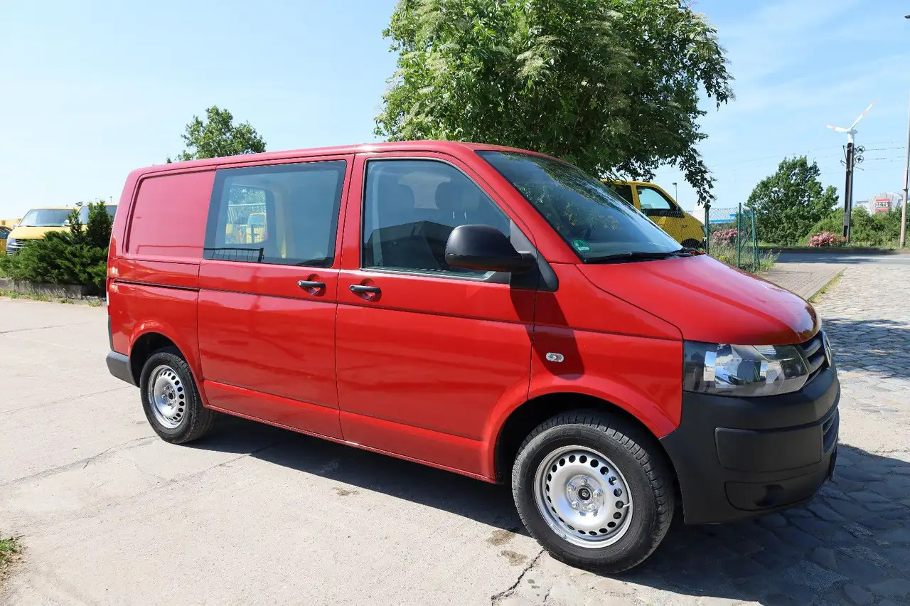 Volkswagen T5 Transporter Kasten-Kombi 2.0 TDI/EU5/1.Hand - Furgón: foto 4 Volkswagen T5 Transporter Kasten-Kombi 2.0 TDI/EU5/1.Hand - Furgón: foto 4