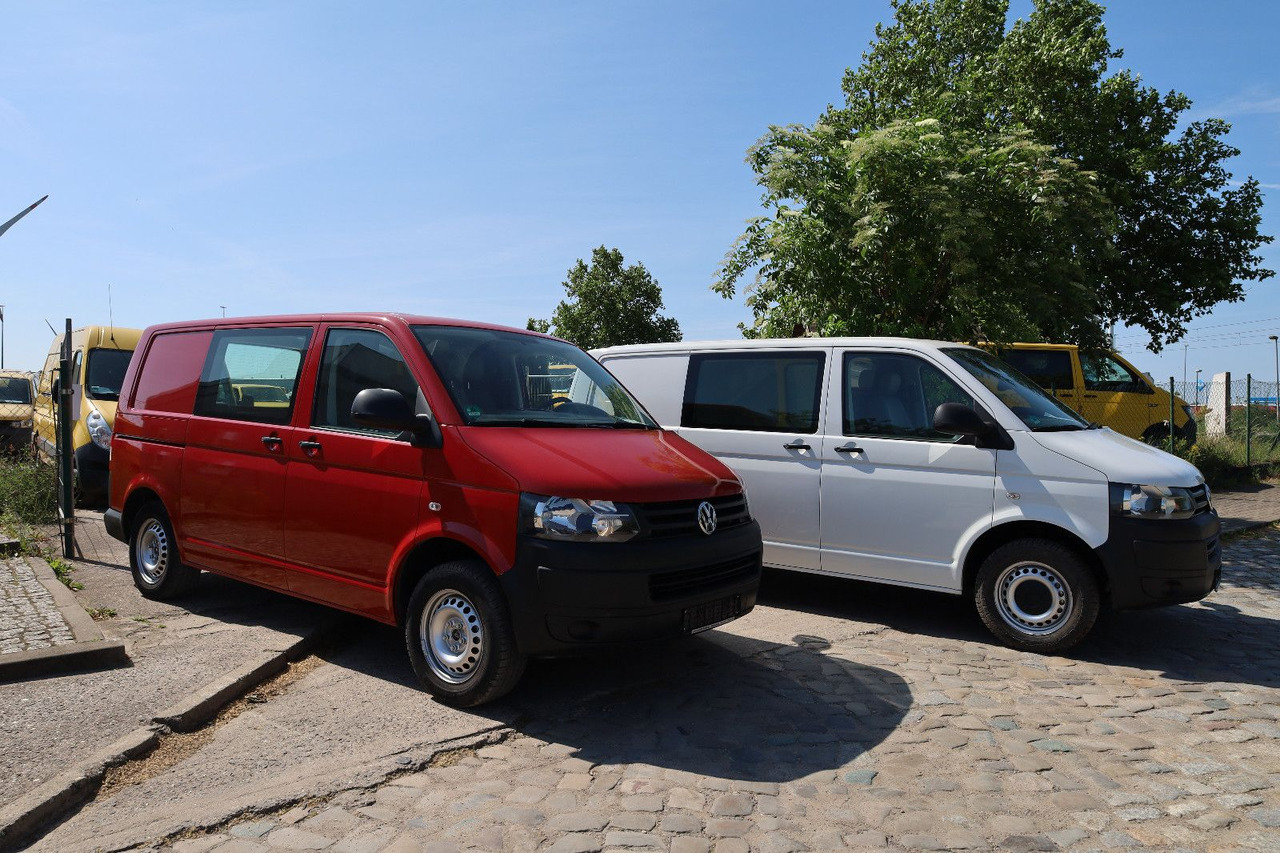 Volkswagen T5 Transporter Kasten-Kombi 2.0 TDI/EU5/1.Hand - Furgoneta pequeña: foto 2 Volkswagen T5 Transporter Kasten-Kombi 2.0 TDI/EU5/1.Hand - Furgoneta pequeña: foto 2