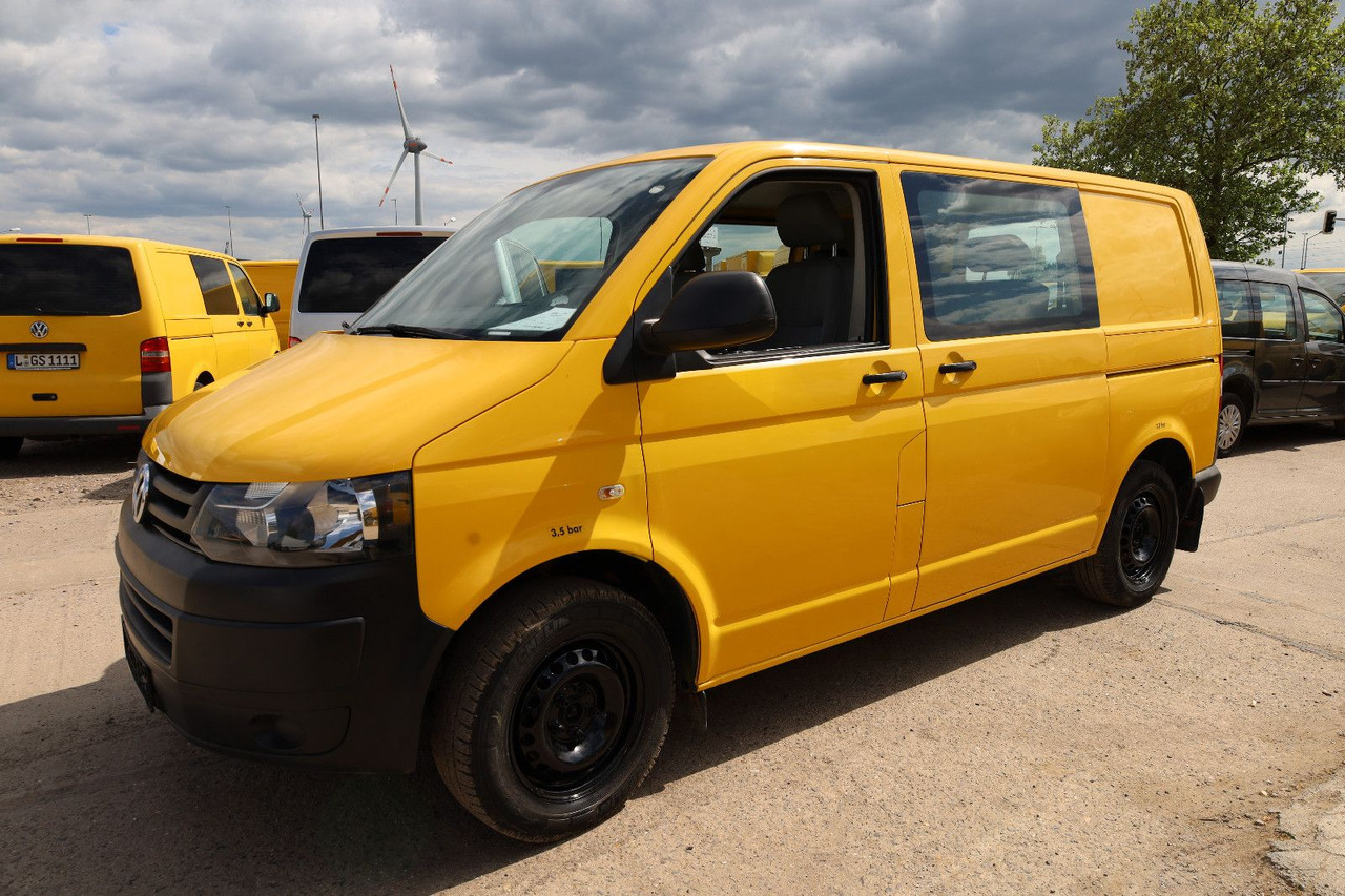 Volkswagen T5 Transporter Kasten-Kombi 2.0 TDI/EU5/5-Sitze - Furgoneta de pasajeros: foto 4 Volkswagen T5 Transporter Kasten-Kombi 2.0 TDI/EU5/5-Sitze - Furgoneta de pasajeros: foto 4