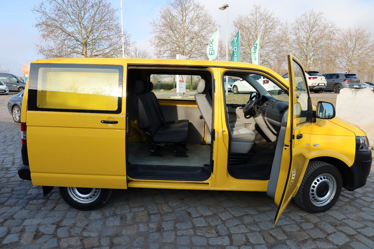 Volkswagen T5 Transporter Kasten-Kombi 2.0 TDI/EU5/5-Sitze - Furgoneta de pasajeros: foto 2 Volkswagen T5 Transporter Kasten-Kombi 2.0 TDI/EU5/5-Sitze - Furgoneta de pasajeros: foto 2