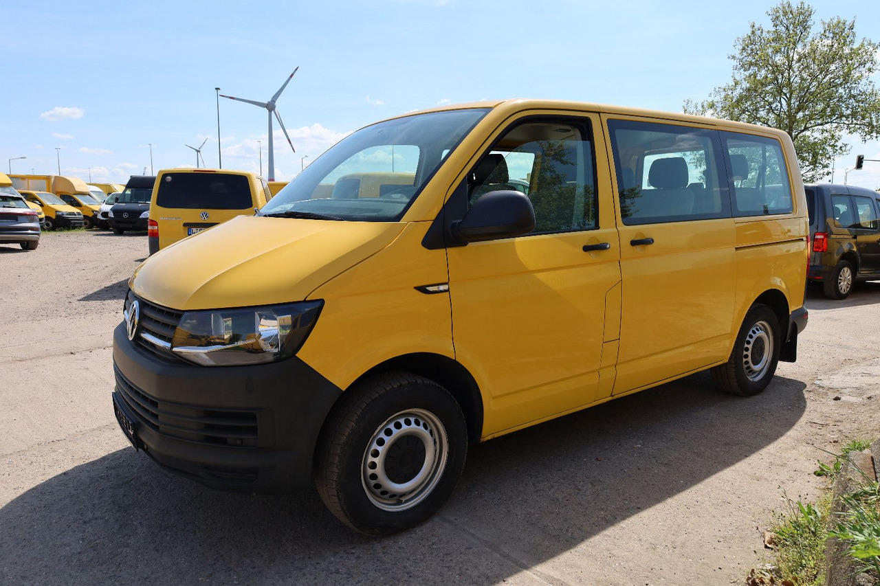 Volkswagen T6 Transporter/ 2.0 TDI/EU6/1.Hand - Furgoneta de pasajeros: foto 2 Volkswagen T6 Transporter/ 2.0 TDI/EU6/1.Hand - Furgoneta de pasajeros: foto 2