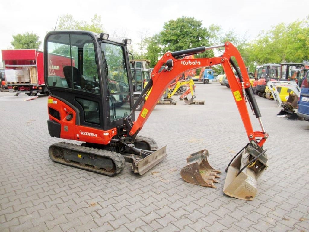 Kubota KX019-4 Löffelpacket - Miniexcavadora: foto 2 Kubota KX019-4 Löffelpacket - Miniexcavadora: foto 2