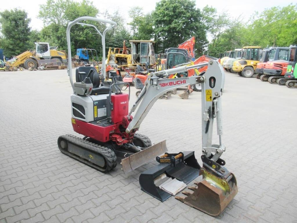 Takeuchi TB 210 R - Miniexcavadora: foto 2 Takeuchi TB 210 R - Miniexcavadora: foto 2