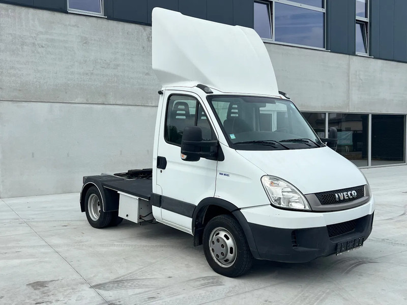 Iveco Daily 40C17 BE TREKKER*SMART TACHO*Belgian*3.0 diesel - Cabeza tractora: foto 2 Iveco Daily 40C17 BE TREKKER*SMART TACHO*Belgian*3.0 diesel - Cabeza tractora: foto 2