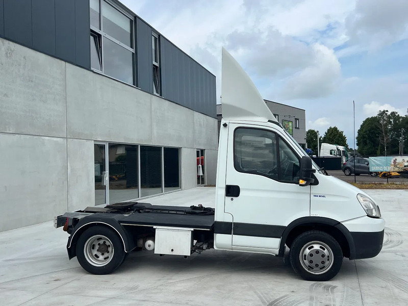 Iveco Daily 40C17 BE TREKKER*SMART TACHO*Belgian*3.0 diesel - Cabeza tractora: foto 5 Iveco Daily 40C17 BE TREKKER*SMART TACHO*Belgian*3.0 diesel - Cabeza tractora: foto 5