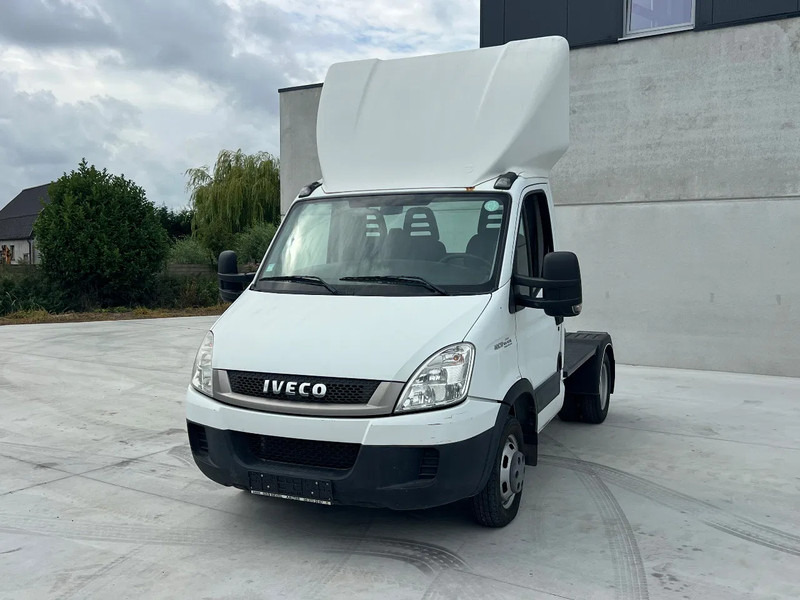 Iveco Daily 40C17 BE TREKKER*SMART TACHO*Belgian*3.0 diesel - Cabeza tractora: foto 1 Iveco Daily 40C17 BE TREKKER*SMART TACHO*Belgian*3.0 diesel - Cabeza tractora: foto 1