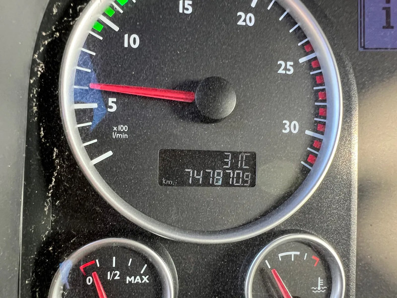 MAN TGX 18.480 Retarder***2xdieseltanks***TOP TRUCK TGX 480 - Cabeza tractora: foto 5 MAN TGX 18.480 Retarder***2xdieseltanks***TOP TRUCK TGX 480 - Cabeza tractora: foto 5