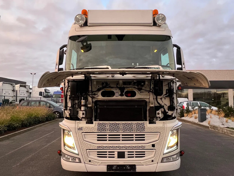 Volvo FH 500 2018-FH500-full spoilers - Cabeza tractora: foto 5 Volvo FH 500 2018-FH500-full spoilers - Cabeza tractora: foto 5