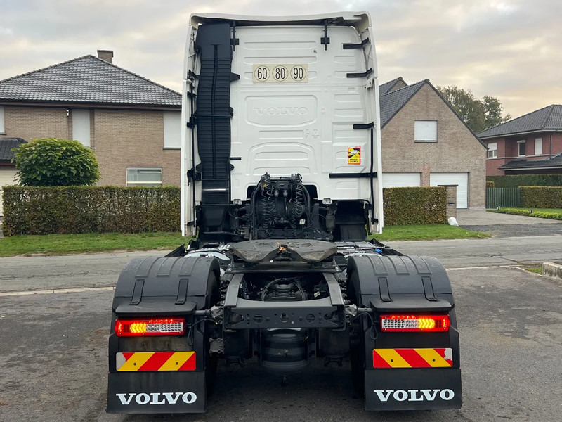 Volvo FH 500 XL CABINE**Prod 2022*FH 500 XL full colour* - Cabeza tractora: foto 5 Volvo FH 500 XL CABINE**Prod 2022*FH 500 XL full colour* - Cabeza tractora: foto 5