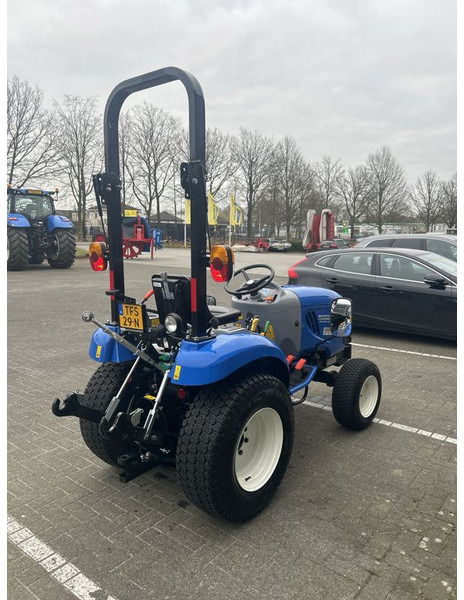 New Holland BOOMER 25 - Tractor: foto 4 New Holland BOOMER 25 - Tractor: foto 4