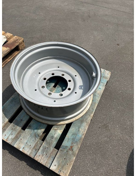 New Holland velg 12x28 - Llanta: foto 3 New Holland velg 12x28 - Llanta: foto 3