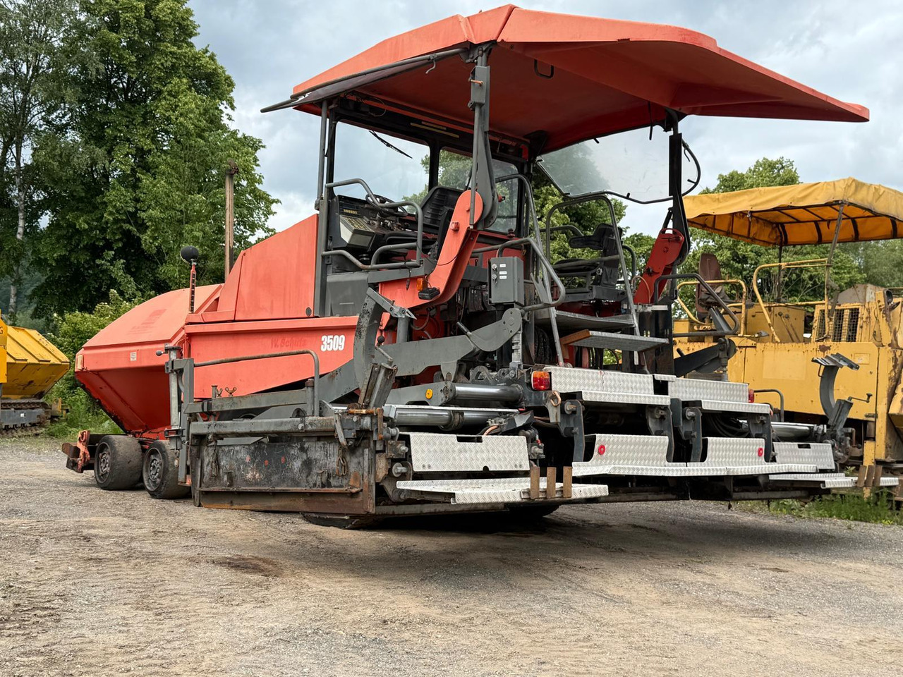 Pavimentadora de asfalto Demag-Dynapac DF135P powerfull 4-axle-paver: foto 36