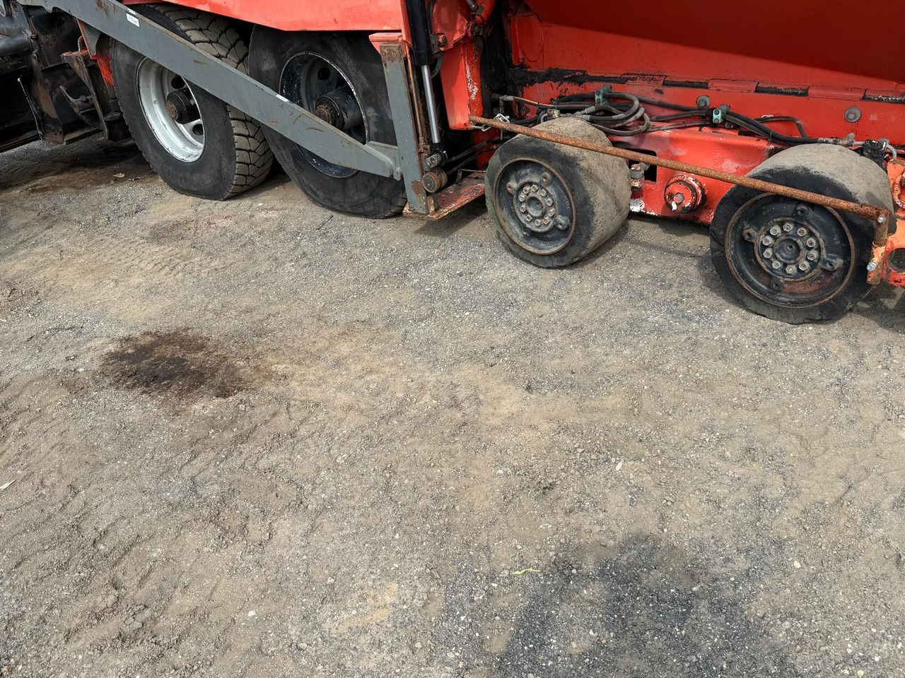 Pavimentadora de asfalto Demag-Dynapac DF135P powerfull 4-axle-paver: foto 28