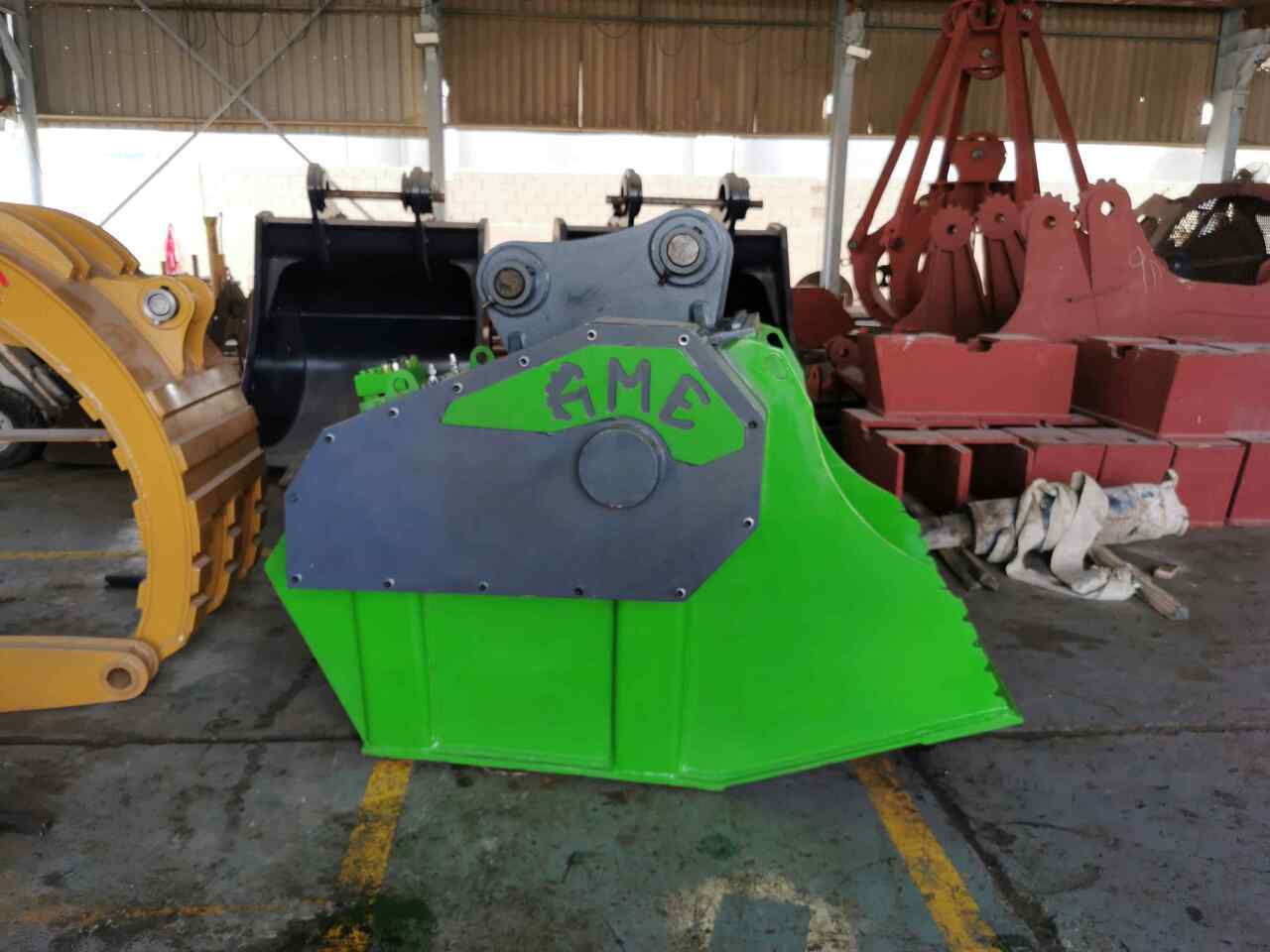 AME MCX 20 Crusher Bucket - Cazo para Excavadora: foto 1 AME MCX 20 Crusher Bucket - Cazo para Excavadora: foto 1