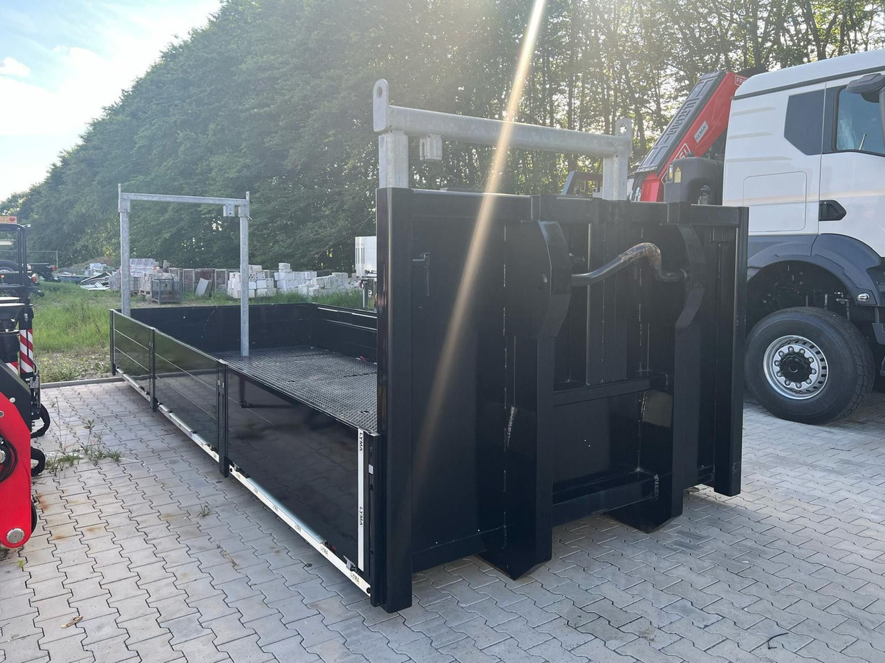 Abrollcontainer mit Bordwänden - Semirremolque portacontenedore/ Intercambiable: foto 2 Abrollcontainer mit Bordwänden - Semirremolque portacontenedore/ Intercambiable: foto 2