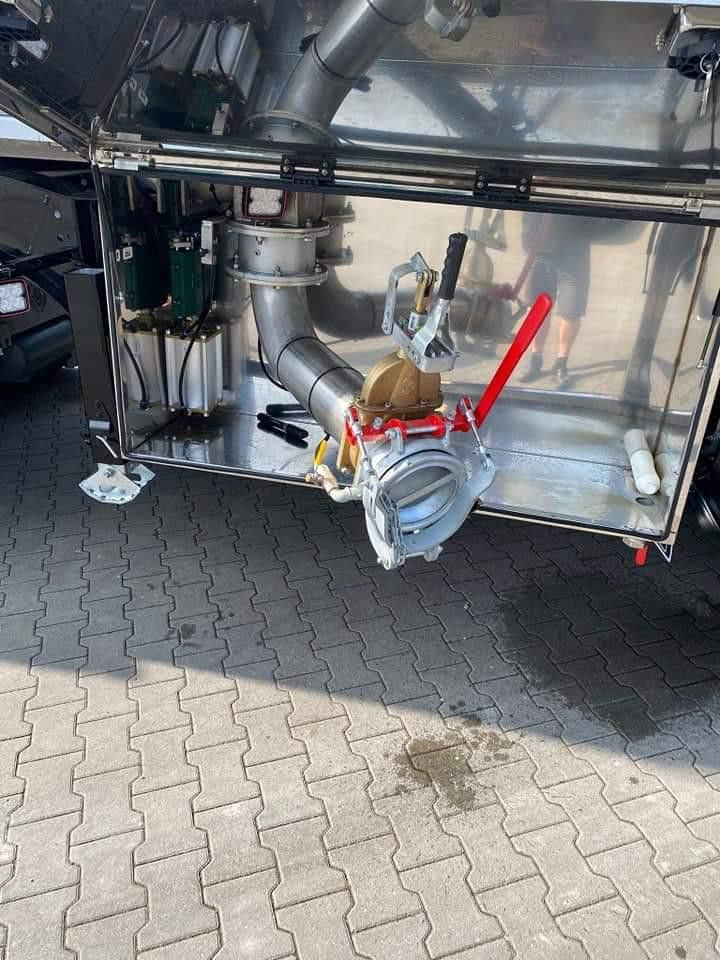 Benalu Optiliner Twin-Liner 68 m³ Kombi fest/flüssig - Semirremolque volquete: foto 5 Benalu Optiliner Twin-Liner 68 m³ Kombi fest/flüssig - Semirremolque volquete: foto 5