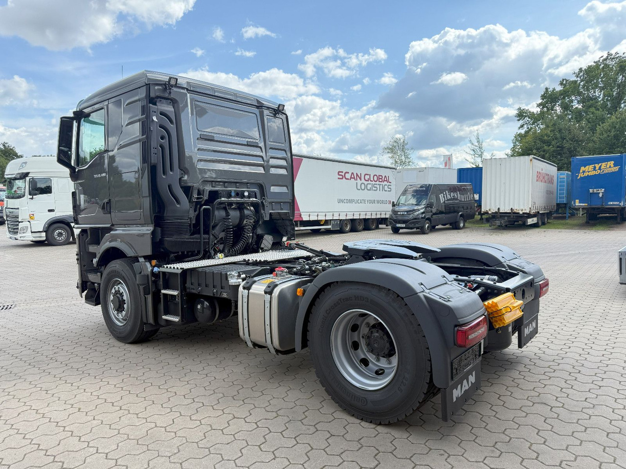MAN TGX 18.480 4x2 HydroDrive Allrad mit Hydraulik - Cabeza tractora: foto 4 MAN TGX 18.480 4x2 HydroDrive Allrad mit Hydraulik - Cabeza tractora: foto 4