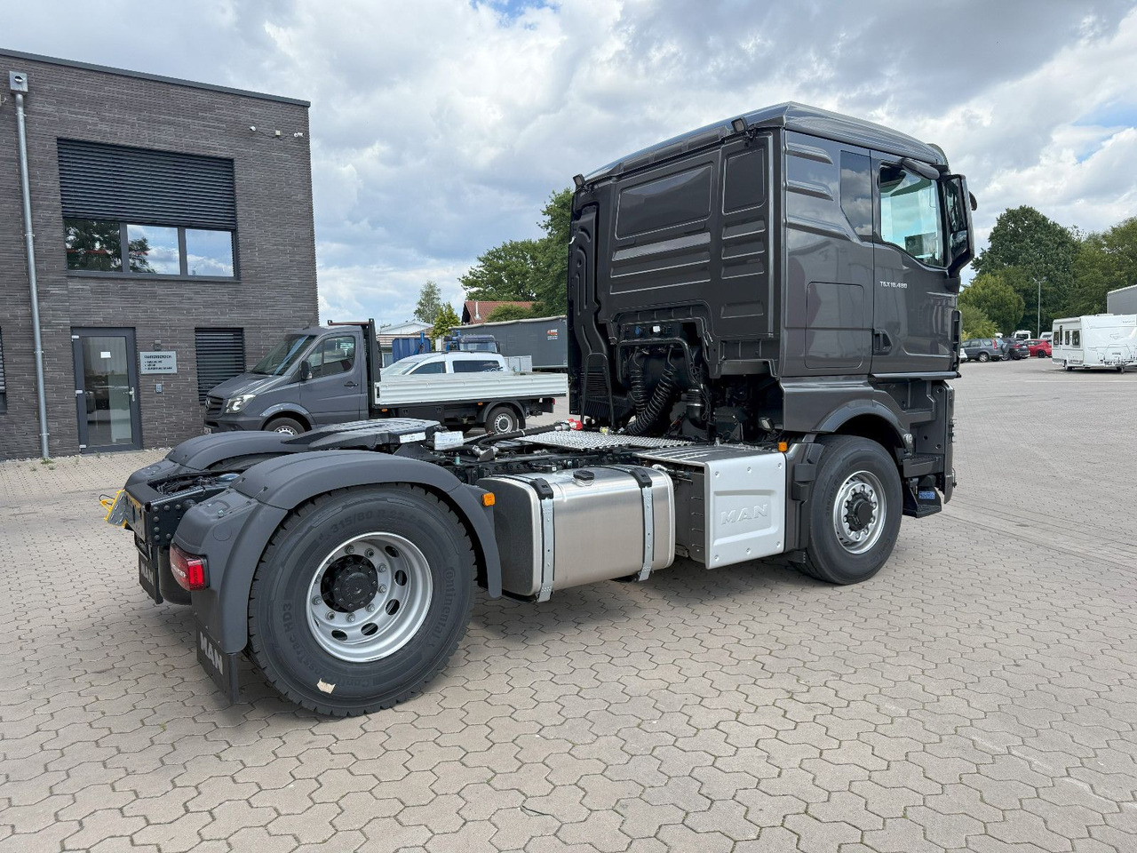 MAN TGX 18.480 4x2 HydroDrive Allrad mit Hydraulik - Cabeza tractora: foto 3 MAN TGX 18.480 4x2 HydroDrive Allrad mit Hydraulik - Cabeza tractora: foto 3