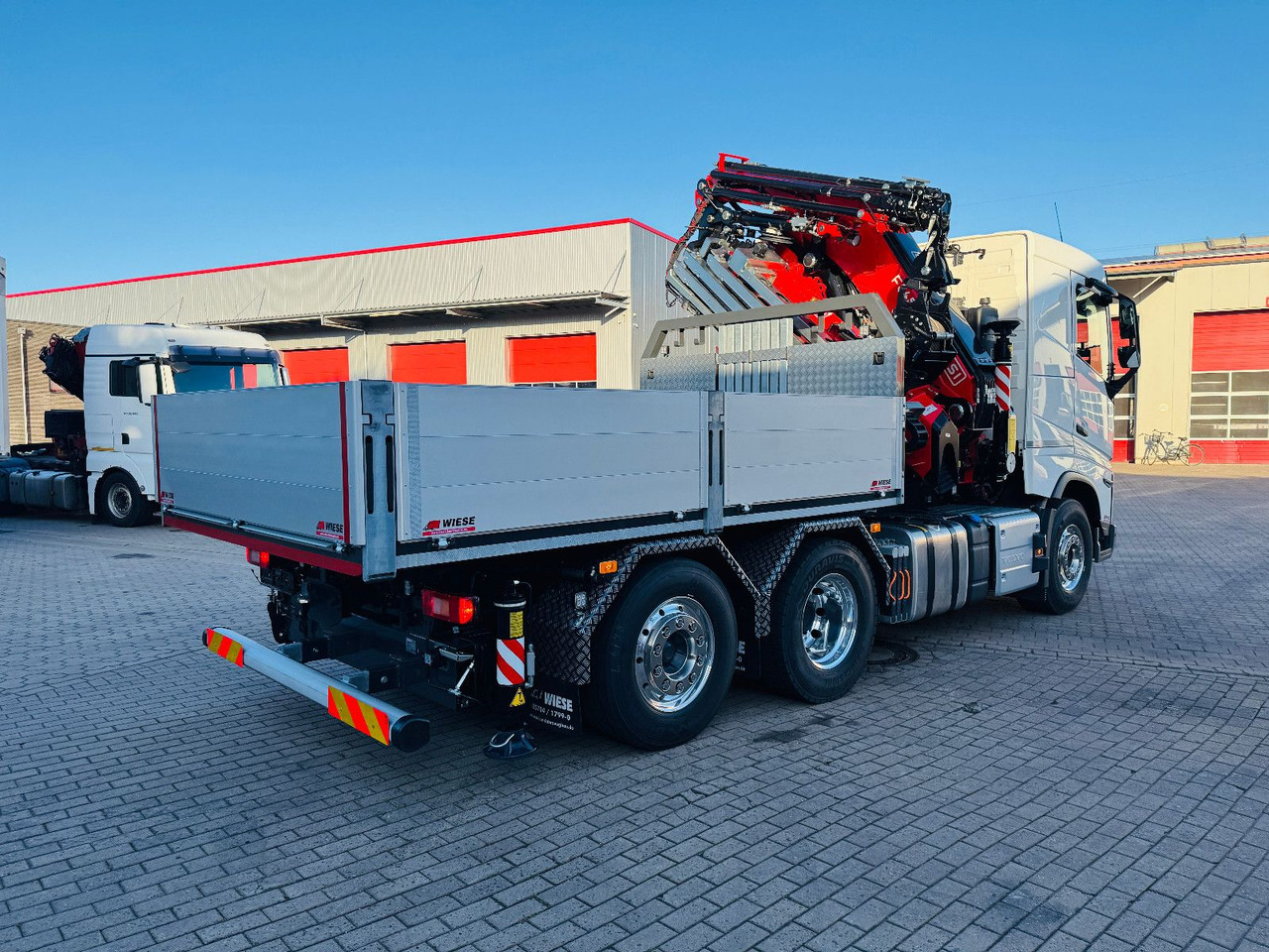 Volvo FH500 6x2 mit Fassi F545 2.27 JIB Winde sofort - Camión, Camión grúa: foto 2 Volvo FH500 6x2 mit Fassi F545 2.27 JIB Winde sofort - Camión, Camión grúa: foto 2