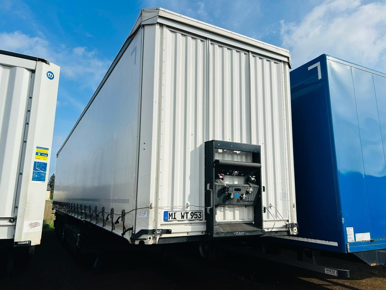 Kässbohrer Schiebeplanen Auflieger - Semirremolque lona: foto 3 Kässbohrer Schiebeplanen Auflieger - Semirremolque lona: foto 3