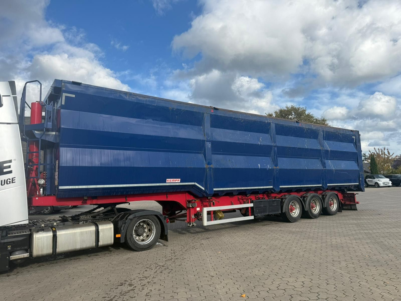 Kempf SKM 35/3 Großraummulde für Schrott 85m³ - Semirremolque volquete: foto 2 Kempf SKM 35/3 Großraummulde für Schrott 85m³ - Semirremolque volquete: foto 2