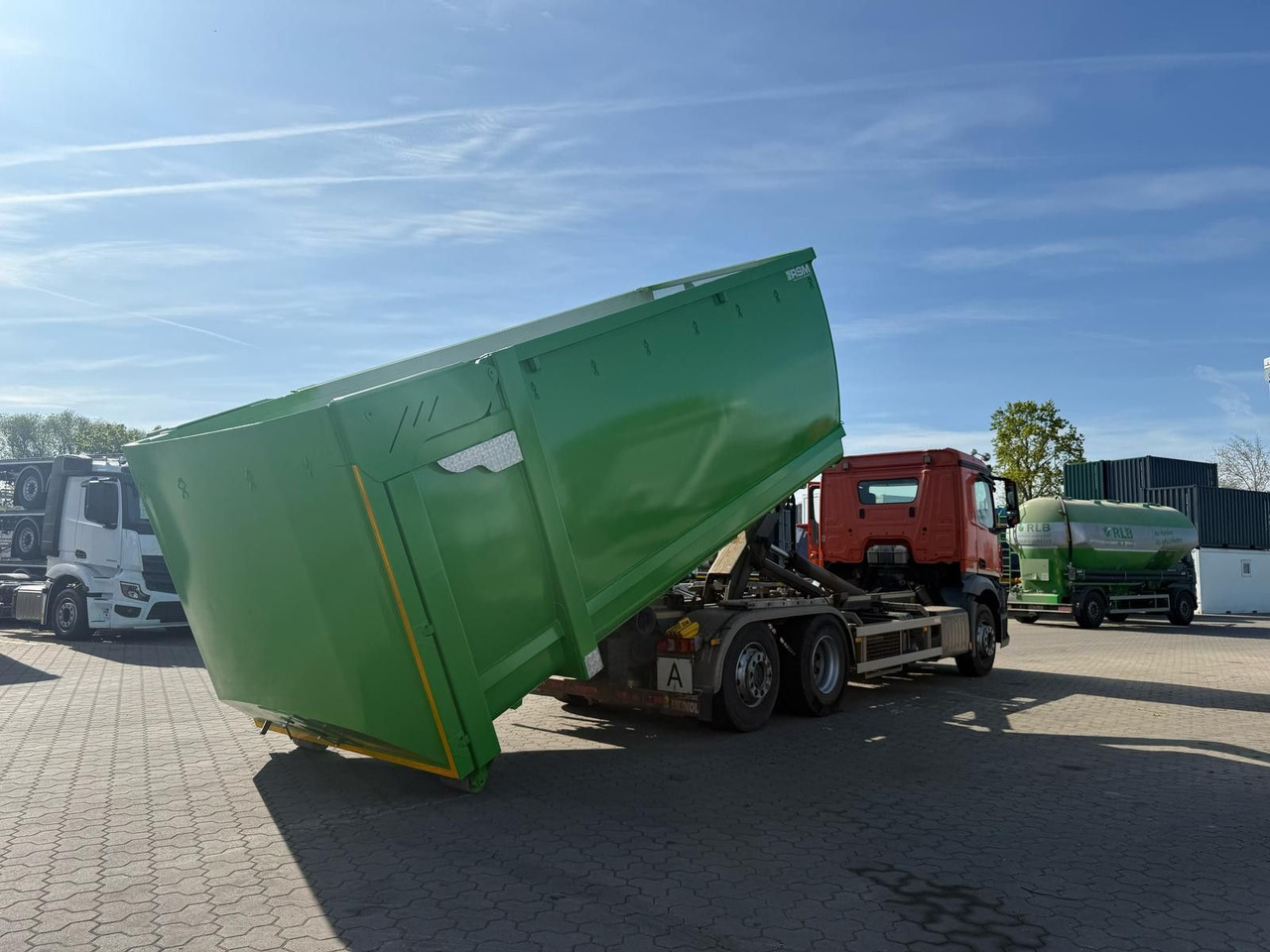 Leasing para RSM Abrollcontainer 38m³ mit hydr. Heckklappe RSM Abrollcontainer 38m³ mit hydr. Heckklappe: foto 8 Leasing para RSM Abrollcontainer 38m³ mit hydr. Heckklappe RSM Abrollcontainer 38m³ mit hydr. Heckklappe: foto 8