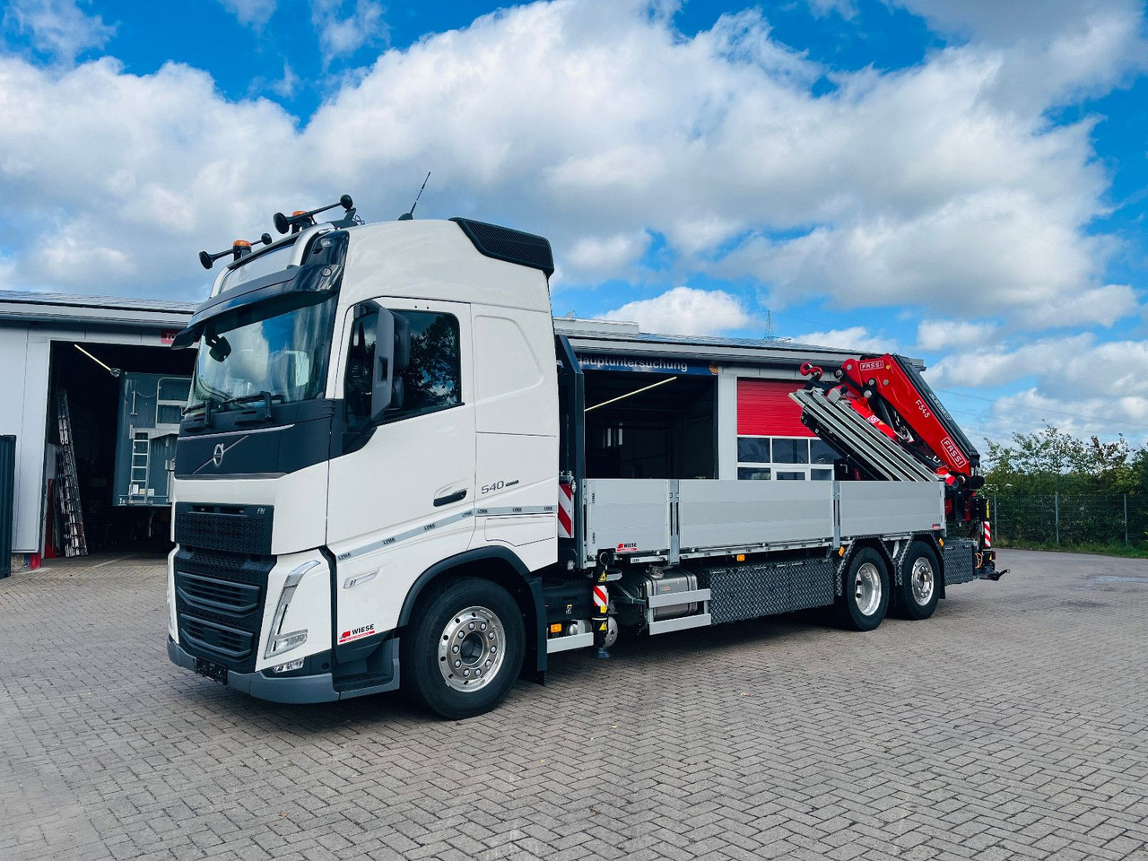 Volvo FH 540 6x2 Container Fassi F545 Heck - Camión caja abierta, Camión grúa: foto 1 Volvo FH 540 6x2 Container Fassi F545 Heck - Camión caja abierta, Camión grúa: foto 1