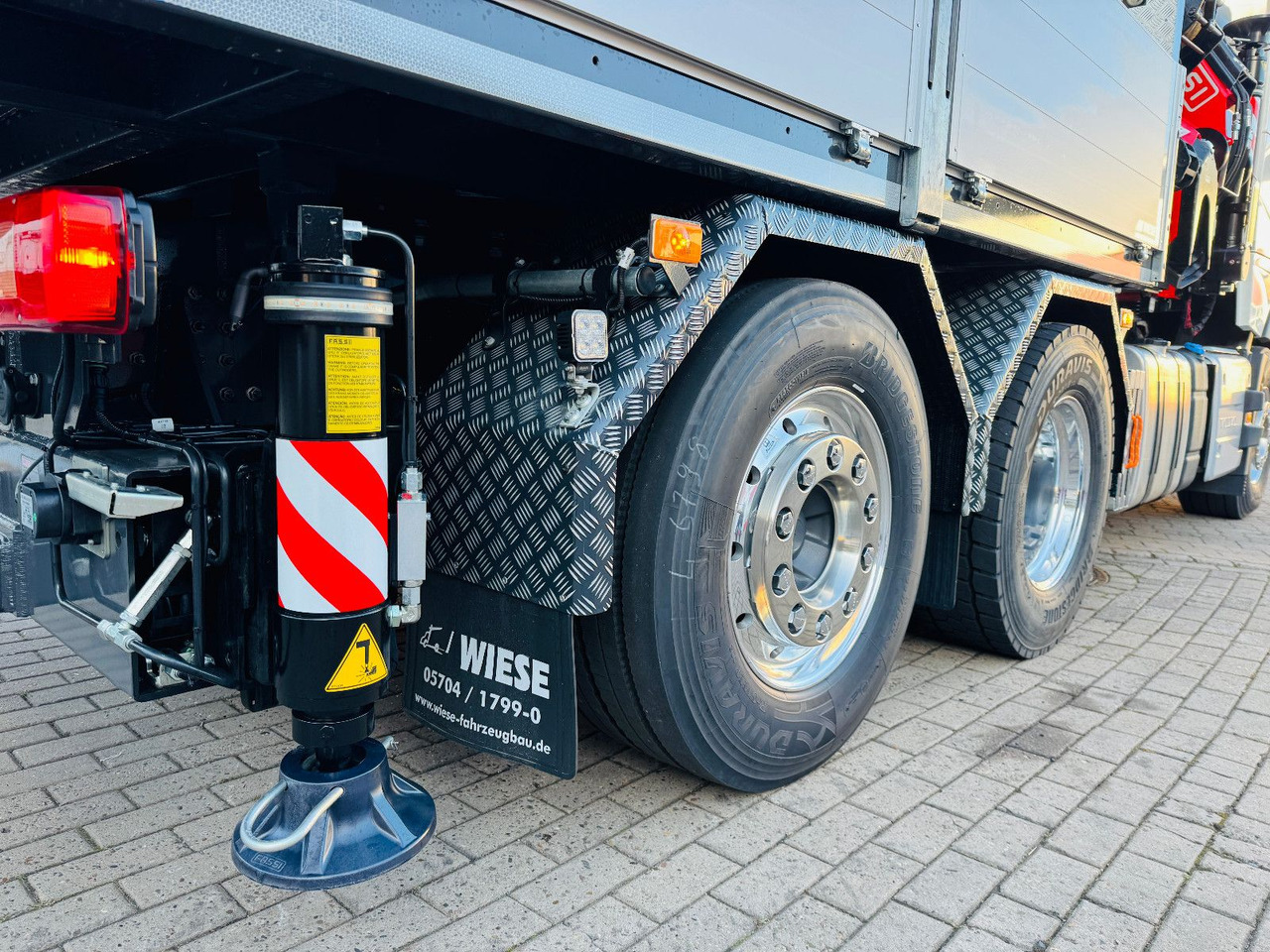 Volvo FH500 6x2 mit Fassi F545 2.27 JIB Winde sofort - Camión caja abierta, Camión grúa: foto 4 Volvo FH500 6x2 mit Fassi F545 2.27 JIB Winde sofort - Camión caja abierta, Camión grúa: foto 4