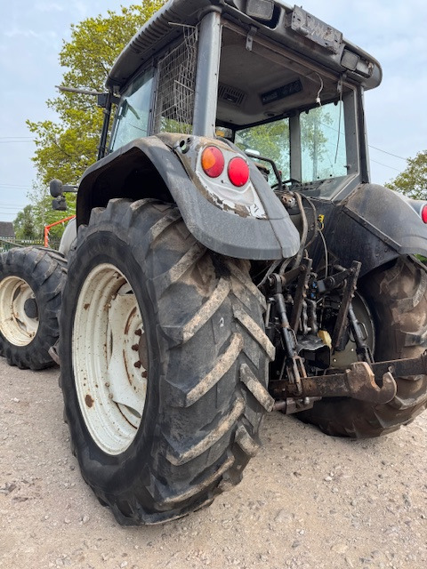 VALTRA T130 - Tractor: foto 3 VALTRA T130 - Tractor: foto 3