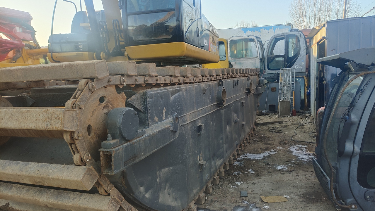 CATERPILLAR 320C - Excavadora anfibia: foto 2 CATERPILLAR 320C - Excavadora anfibia: foto 2