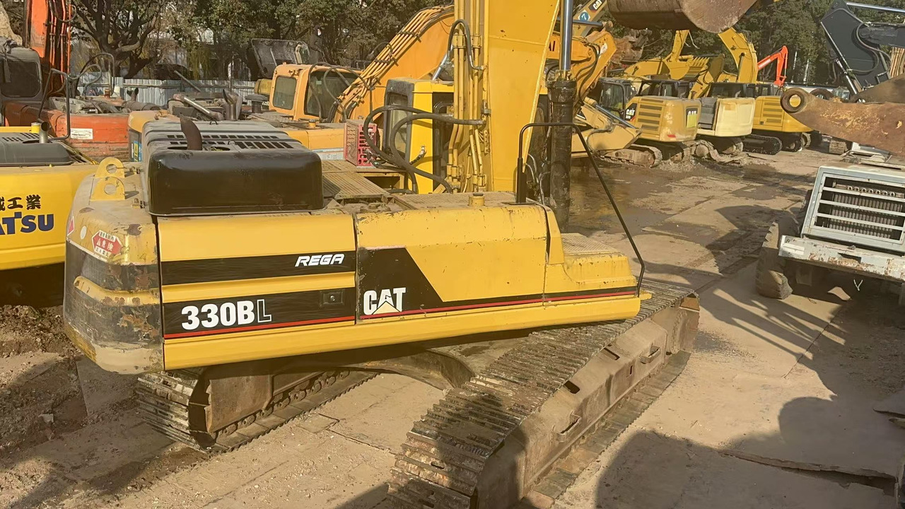 CATERPILLAR 330B - Excavadora de cadenas: foto 2 CATERPILLAR 330B - Excavadora de cadenas: foto 2