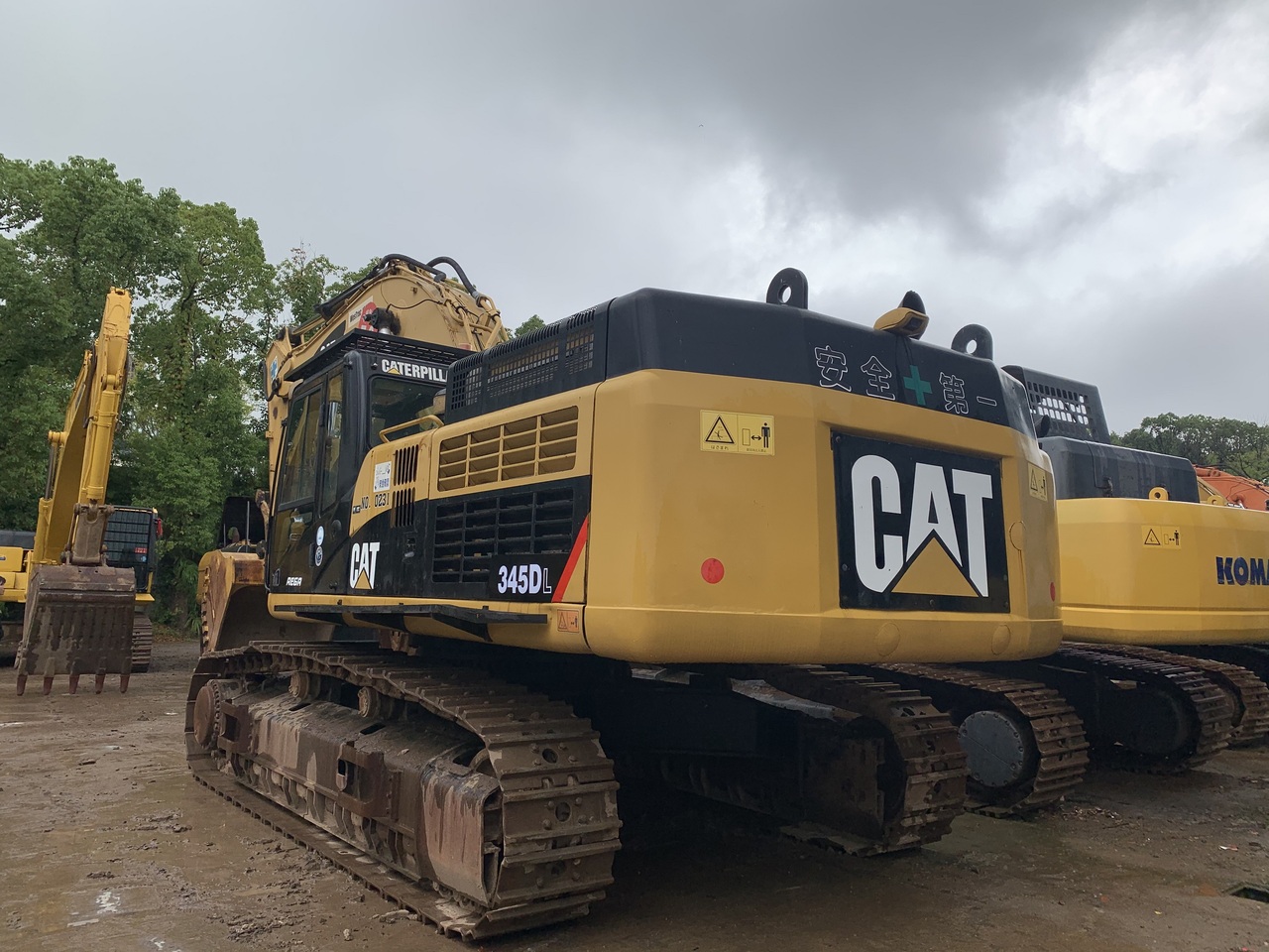 CATERPILLAR 345DL-excavator - Excavadora de cadenas: foto 2 CATERPILLAR 345DL-excavator - Excavadora de cadenas: foto 2