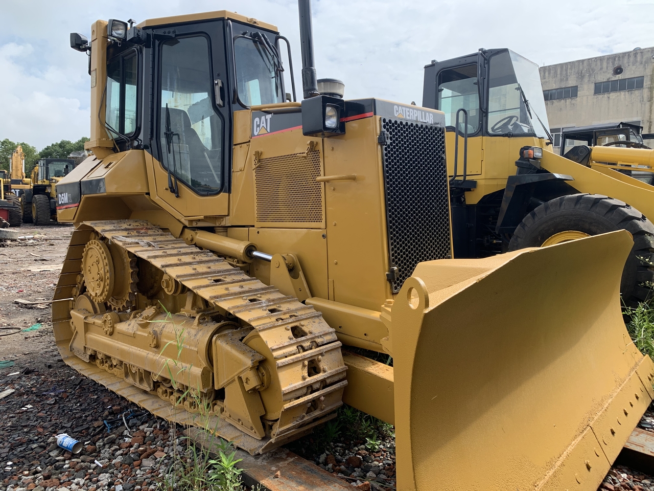 CATERPILLAR D5M - Bulldozer: foto 2 CATERPILLAR D5M - Bulldozer: foto 2