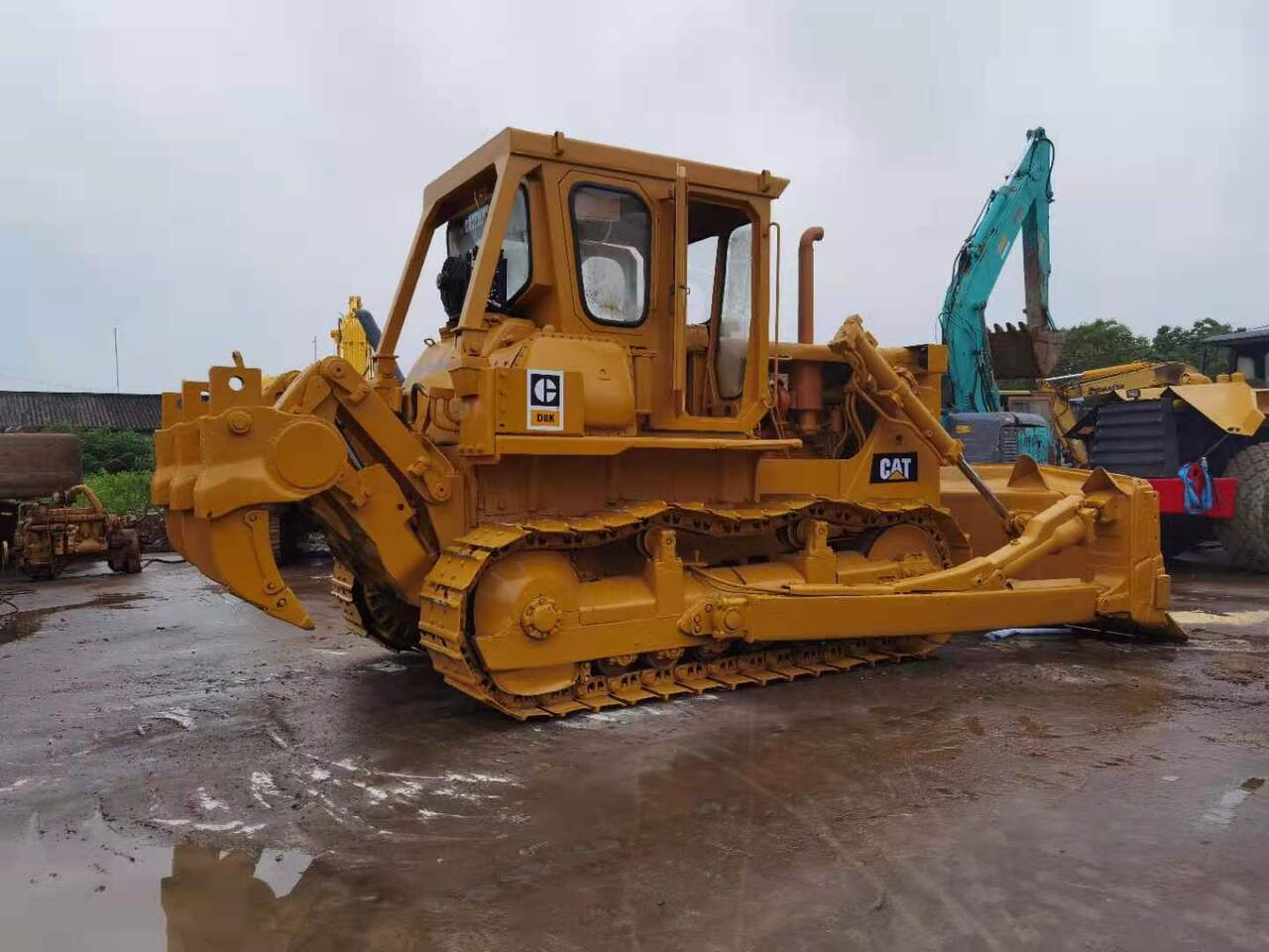 CATERPILLAR D8K - Bulldozer: foto 3 CATERPILLAR D8K - Bulldozer: foto 3