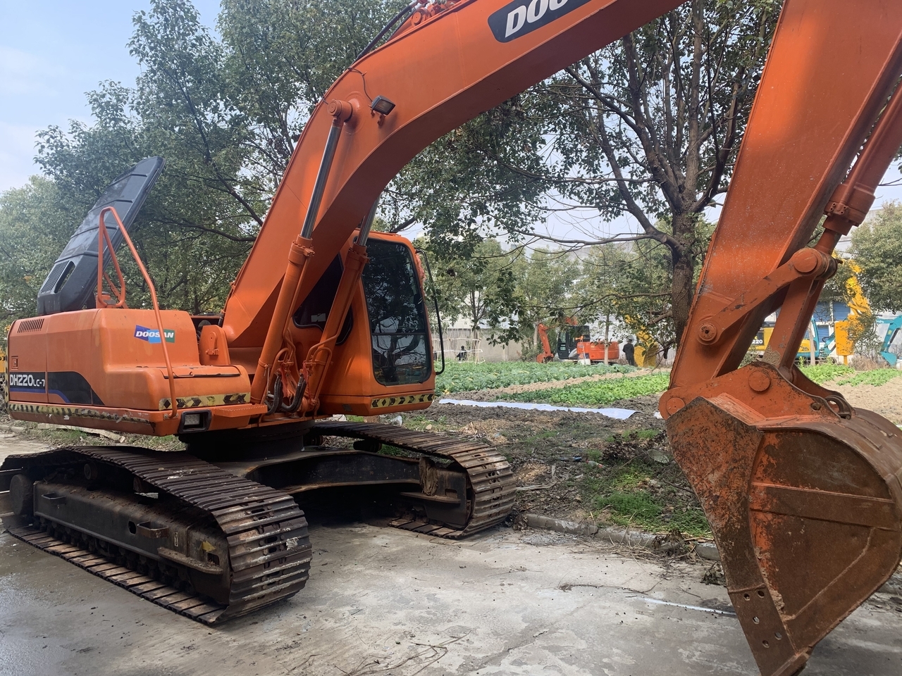 DOOSAN DH200LC-7 - Excavadora de cadenas: foto 1 DOOSAN DH200LC-7 - Excavadora de cadenas: foto 1