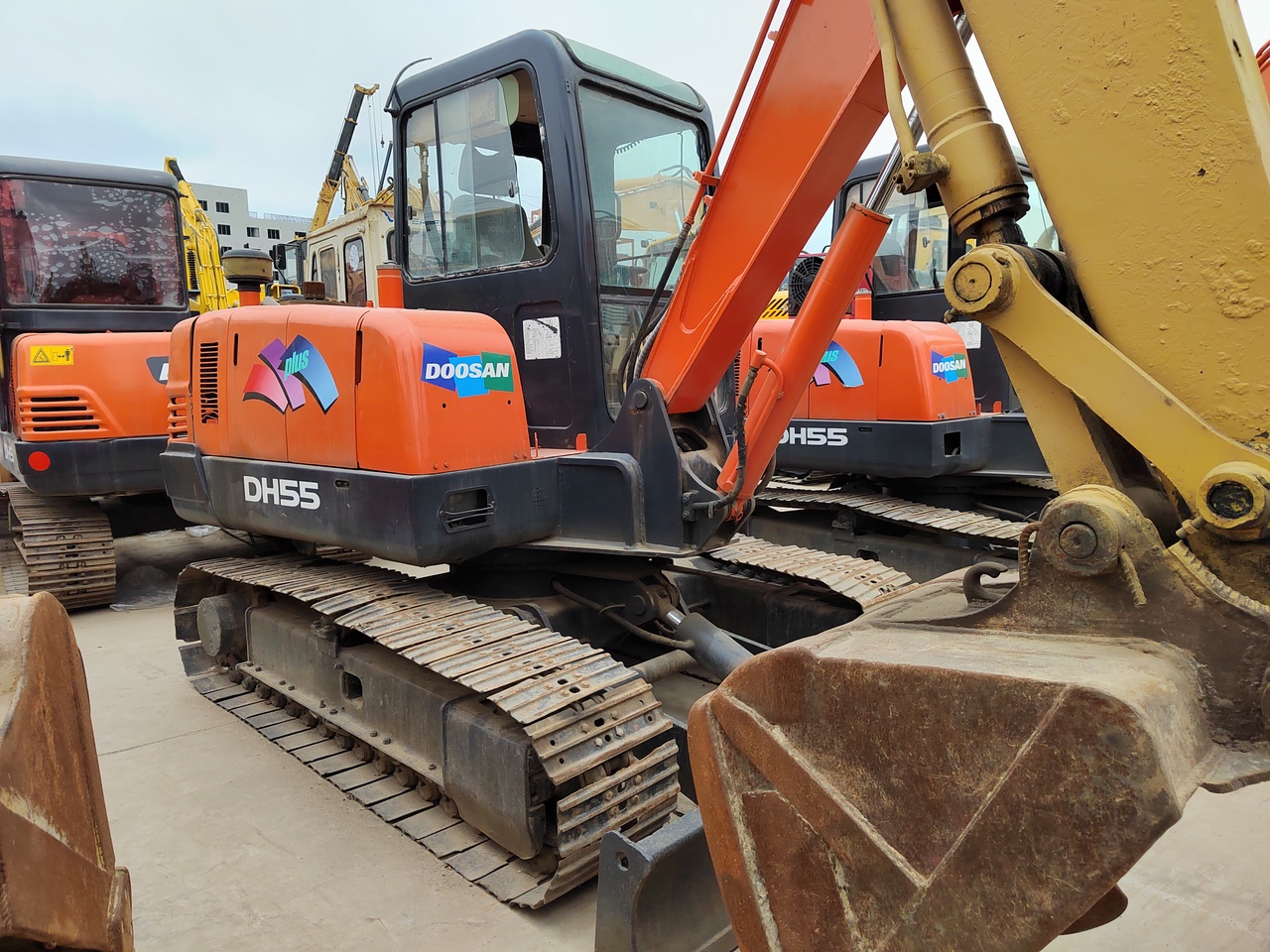 DOOSAN DH55 - Miniexcavadora: foto 1 DOOSAN DH55 - Miniexcavadora: foto 1