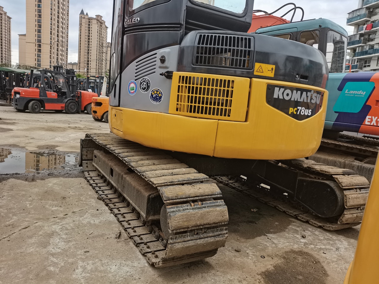 KOMATSU 78US - Miniexcavadora: foto 3 KOMATSU 78US - Miniexcavadora: foto 3