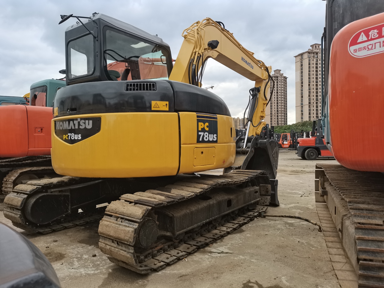 KOMATSU 78US-Mini excavator - Miniexcavadora: foto 4 KOMATSU 78US-Mini excavator - Miniexcavadora: foto 4