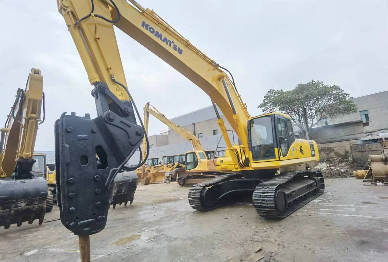 KOMATSU PC400-7 - Excavadora de cadenas: foto 2 KOMATSU PC400-7 - Excavadora de cadenas: foto 2
