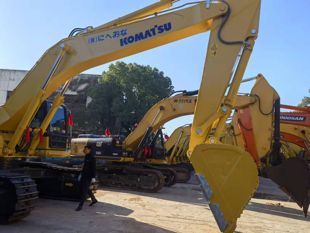KOMATSU PC450-8-excavator - Excavadora de cadenas: foto 4 KOMATSU PC450-8-excavator - Excavadora de cadenas: foto 4
