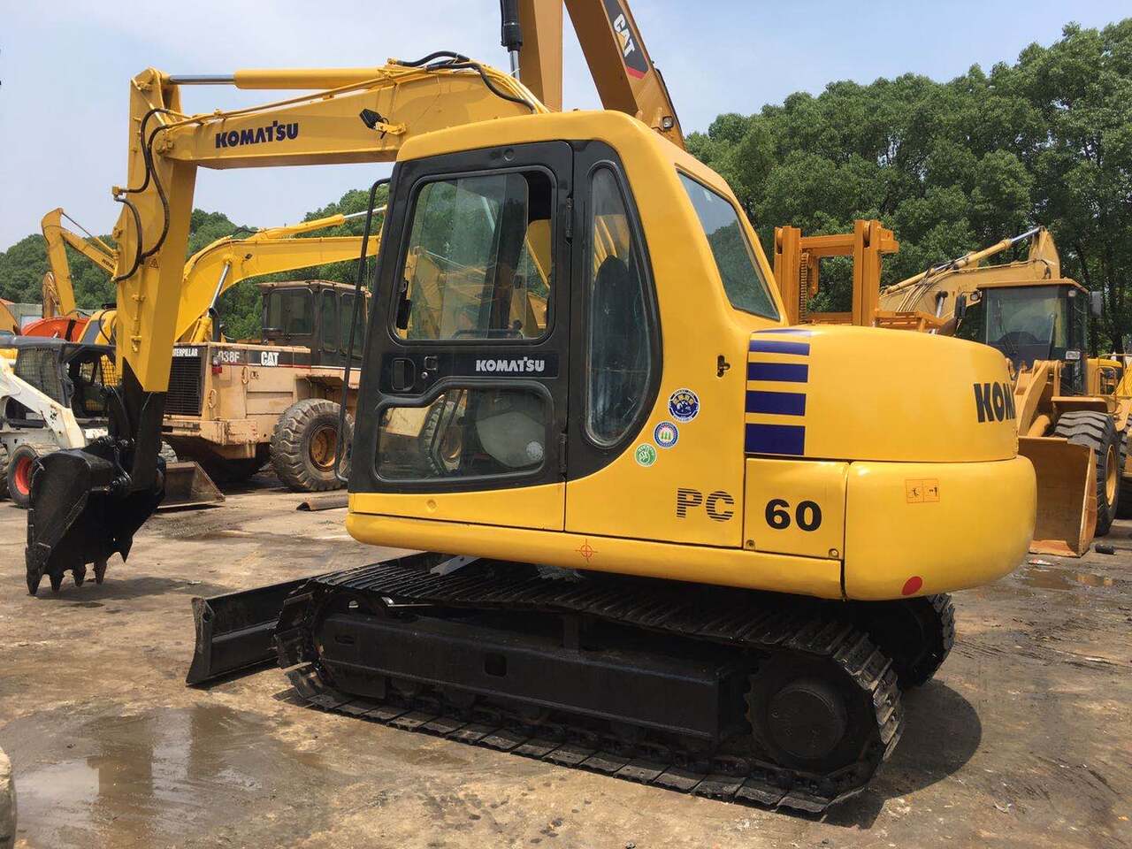 KOMATSU PC60-7 - Miniexcavadora: foto 2 KOMATSU PC60-7 - Miniexcavadora: foto 2
