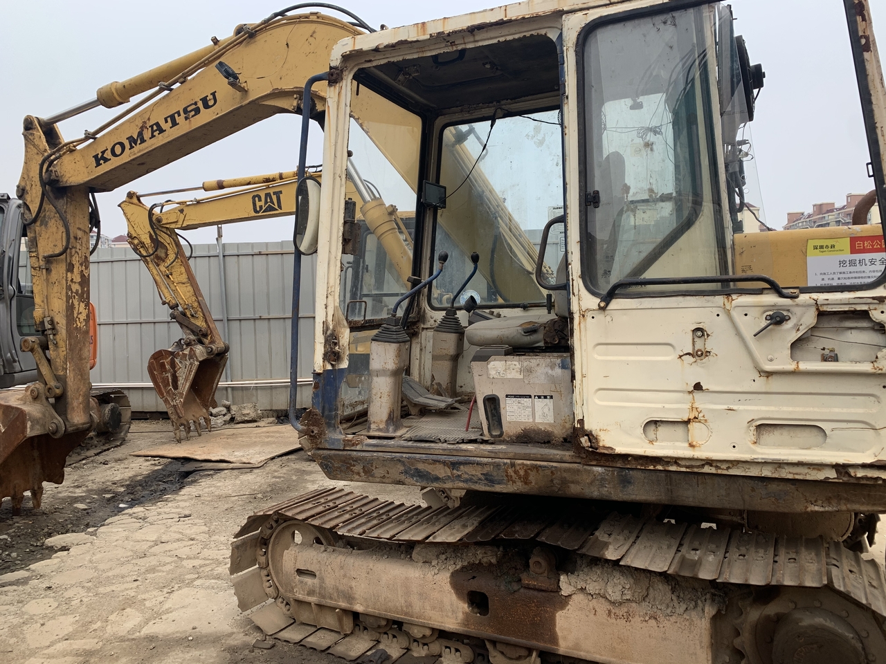 KOMATSU PC60-excavator - Excavadora de cadenas: foto 2 KOMATSU PC60-excavator - Excavadora de cadenas: foto 2