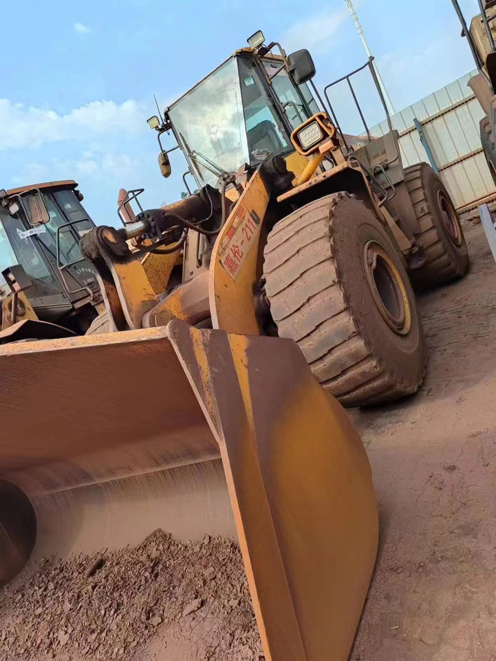 KOMATSU WA470-6 - Cargadora de ruedas: foto 1 KOMATSU WA470-6 - Cargadora de ruedas: foto 1